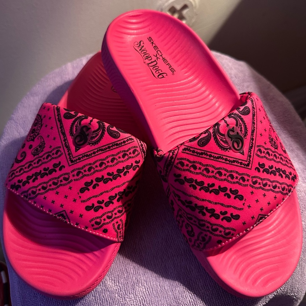 Skechers Pink and Black Slippers for Cozy Comfort